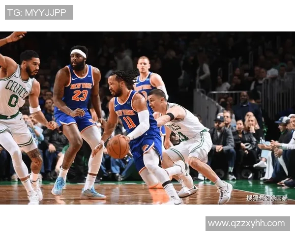 纽约尼克斯与雄鹿的激烈对决展现篮球魅力与团队精神的巅峰较量 纽约尼克斯与雄鹿的激烈对决展现篮球魅力与团队精神的巅峰较量
