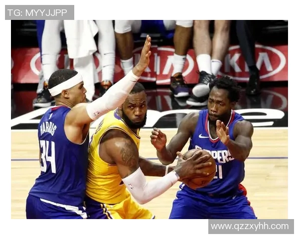 快船与湖人圣诞大战激战正酣谁将赢得这场洛城德比的荣耀 快船与湖人圣诞大战激战正酣谁将赢得这场洛城德比的荣耀